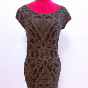 Max Studio gray/ black baroque sweater dress